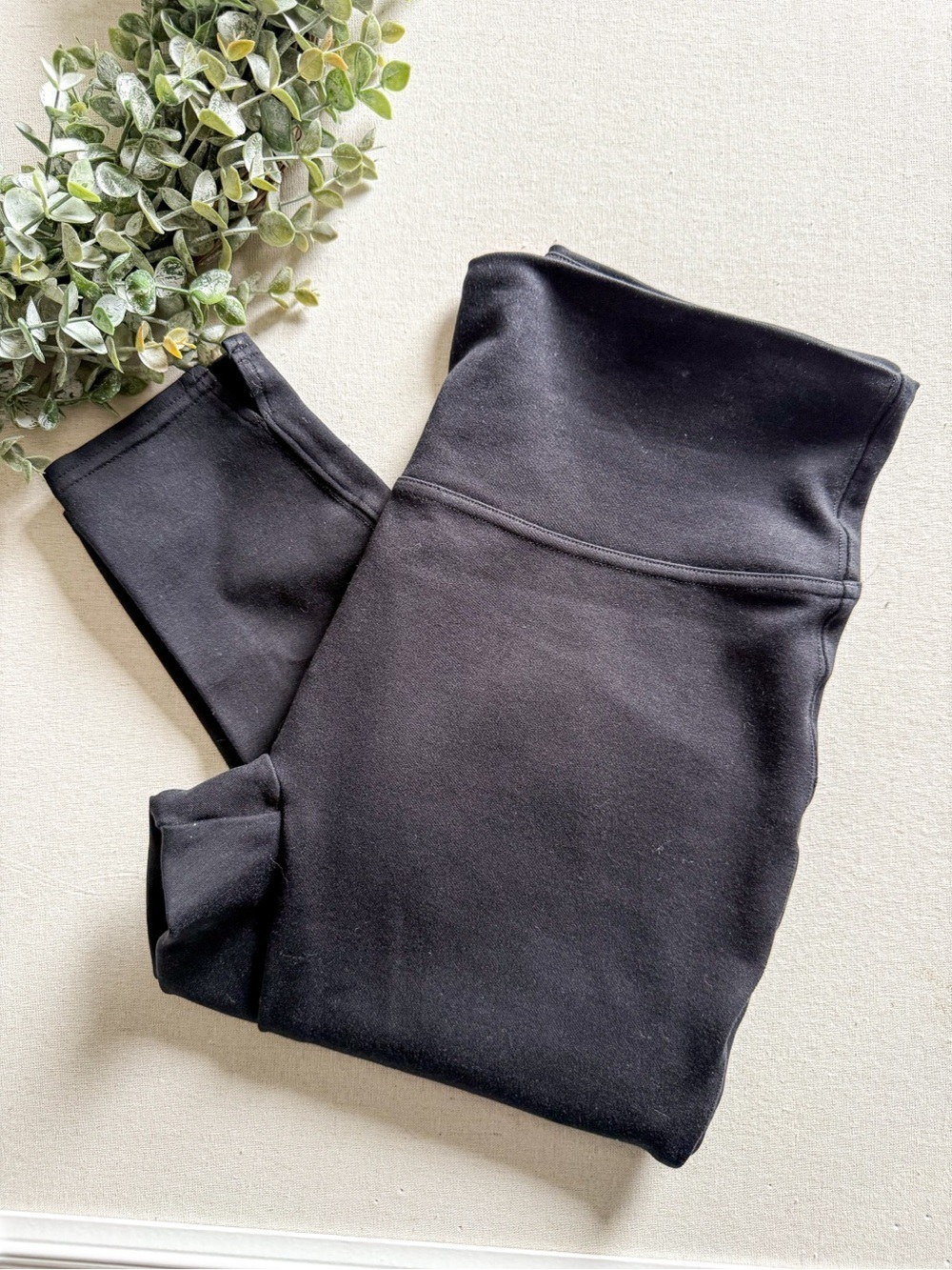 Spanx No Front Seam High Rise Leggings Black Size M